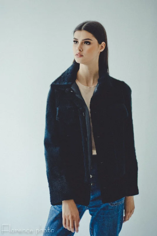 Blue Nutria Bomber