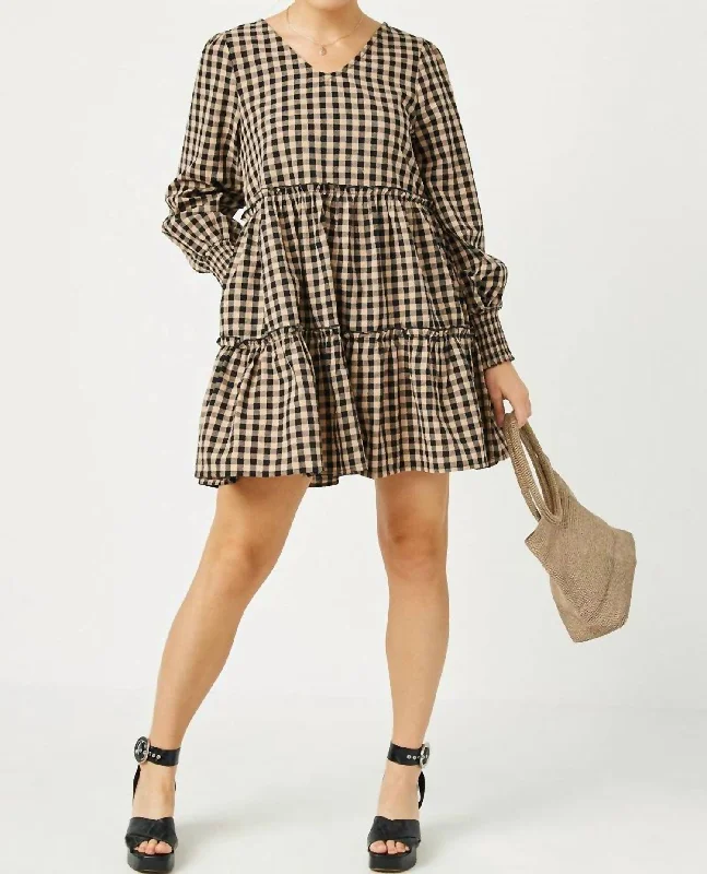 Checkered Tiered Dress In Black