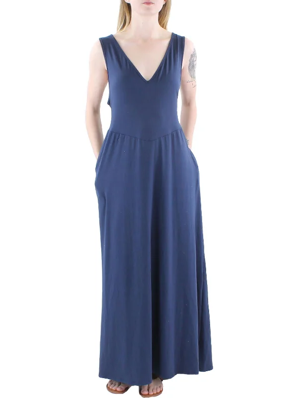 Plus Womens Solid V Neck Maxi Dress