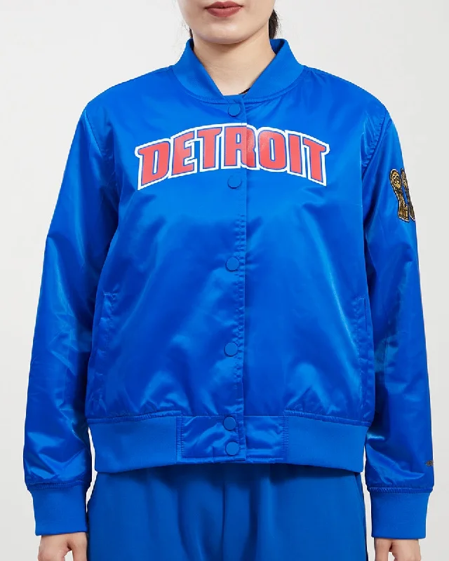 CHAMARRA DE SATÉN NBA DETROIT PISTONS CLASSIC ESSENTIALS PARA MUJER