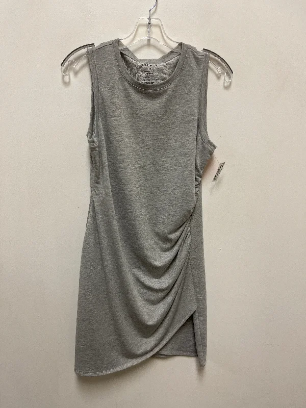 Dress Casual Short By Nine West In Grey, Size: M