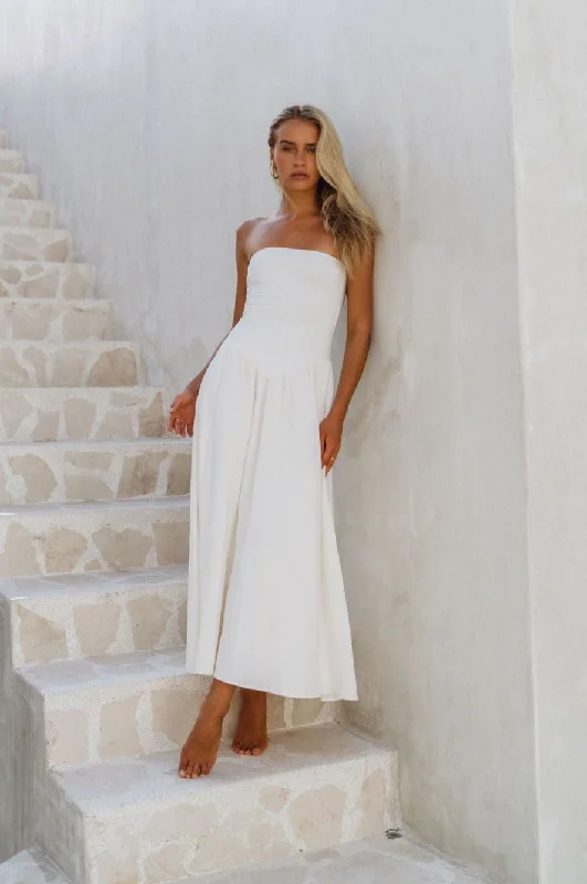 Mackenzie Dress in White Linen